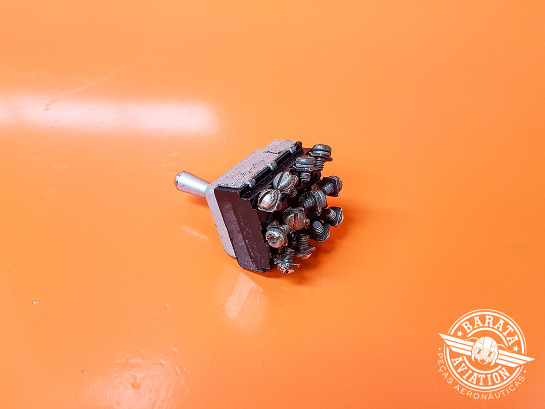 Llave de interruptor P/N 35-380053-9