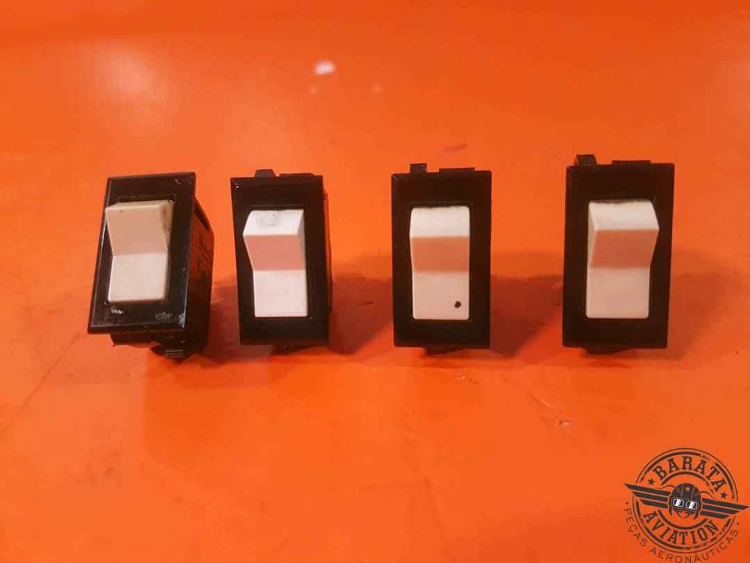 S2160-1 CARLING SET OF 4 ROCKER SWITCH  MINI 5/10A - 250/125 VAC