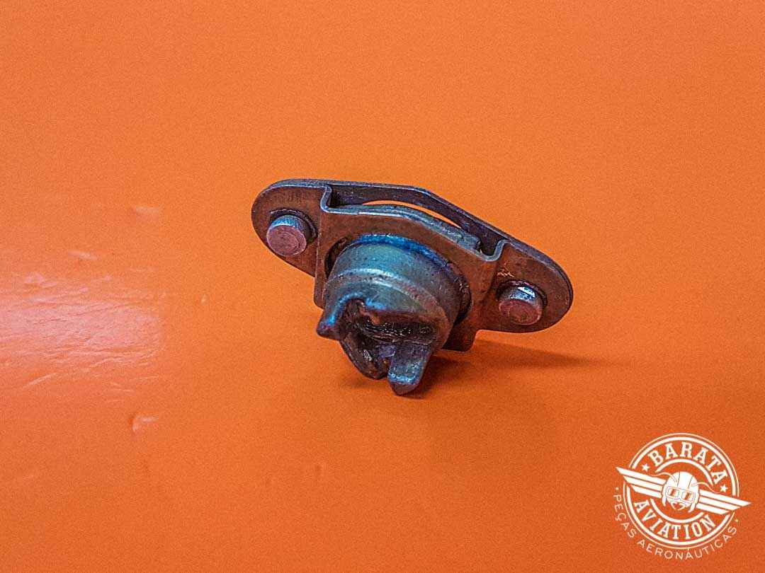 Coxim do Capo Receptáculo de Dzus P/N S2319-52