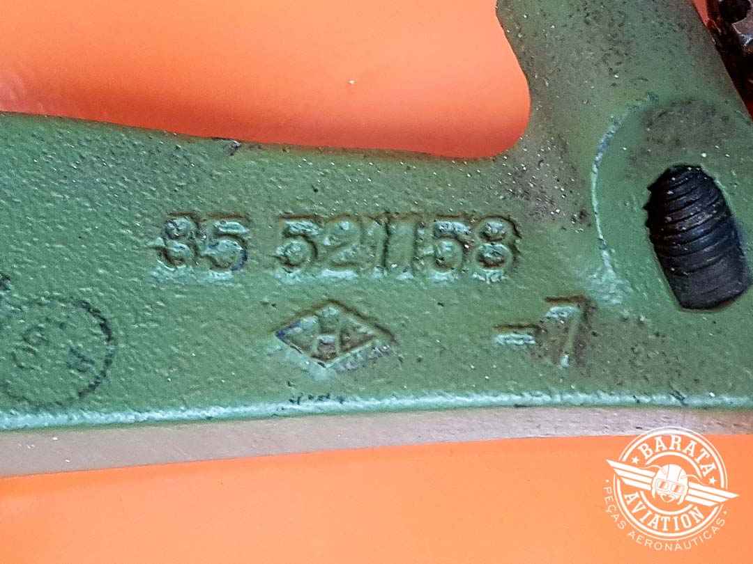 Bellcrank (Bumerangue) do Aileron L/H Completo P/N 35-521158-5