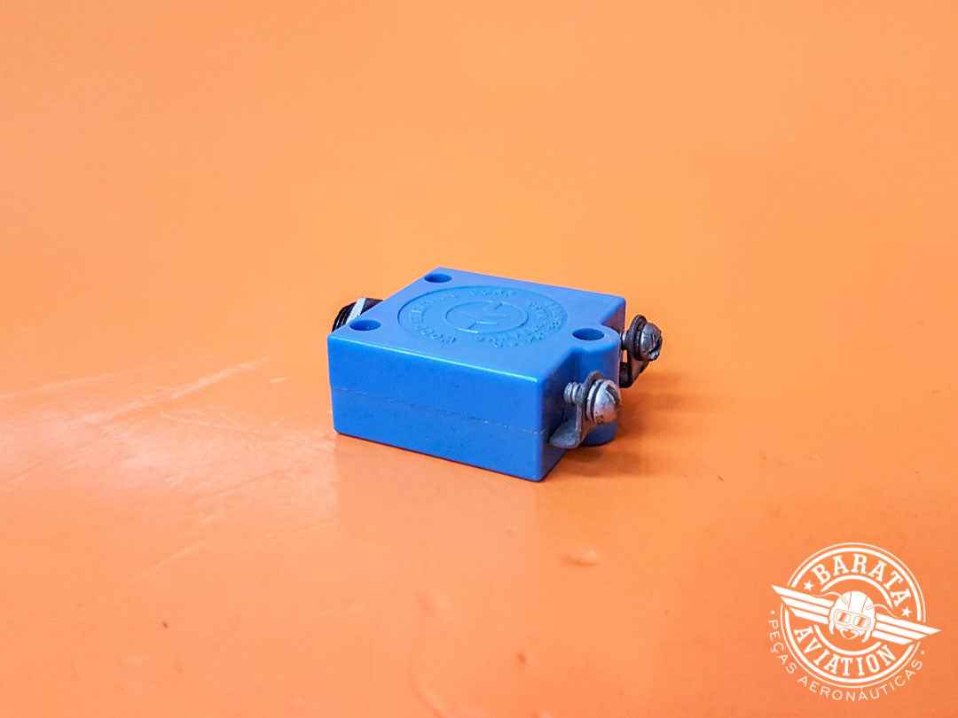 Circuit Breaker Wood 5AMP P/N 435-205-104