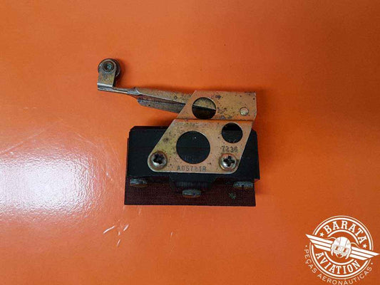 Switch P/N M8805/1-008