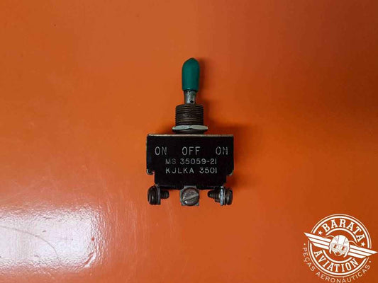 MS35059-21  KULKA  SWITCH 3 POSITIONS ON/OFF/ON; SEAT BELT LIGHT