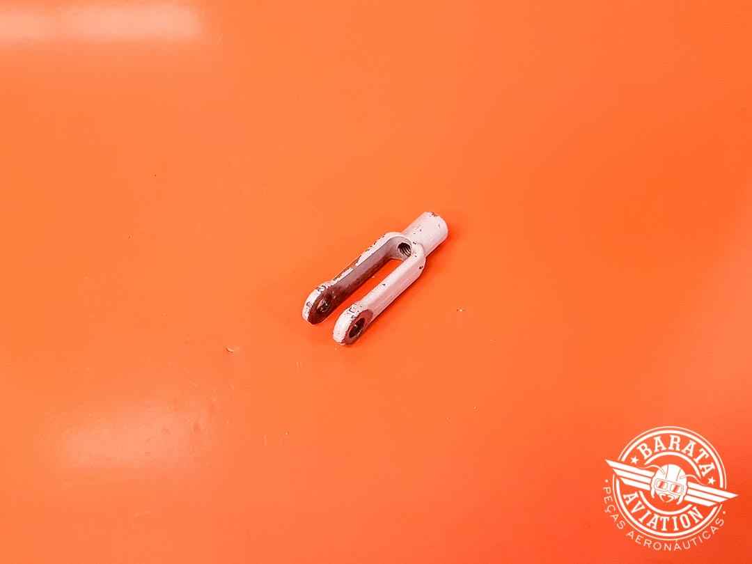 Terminal Clevis da Barra de Interconexão do Atuador do Flap P/N 82975-002 / 82975-02