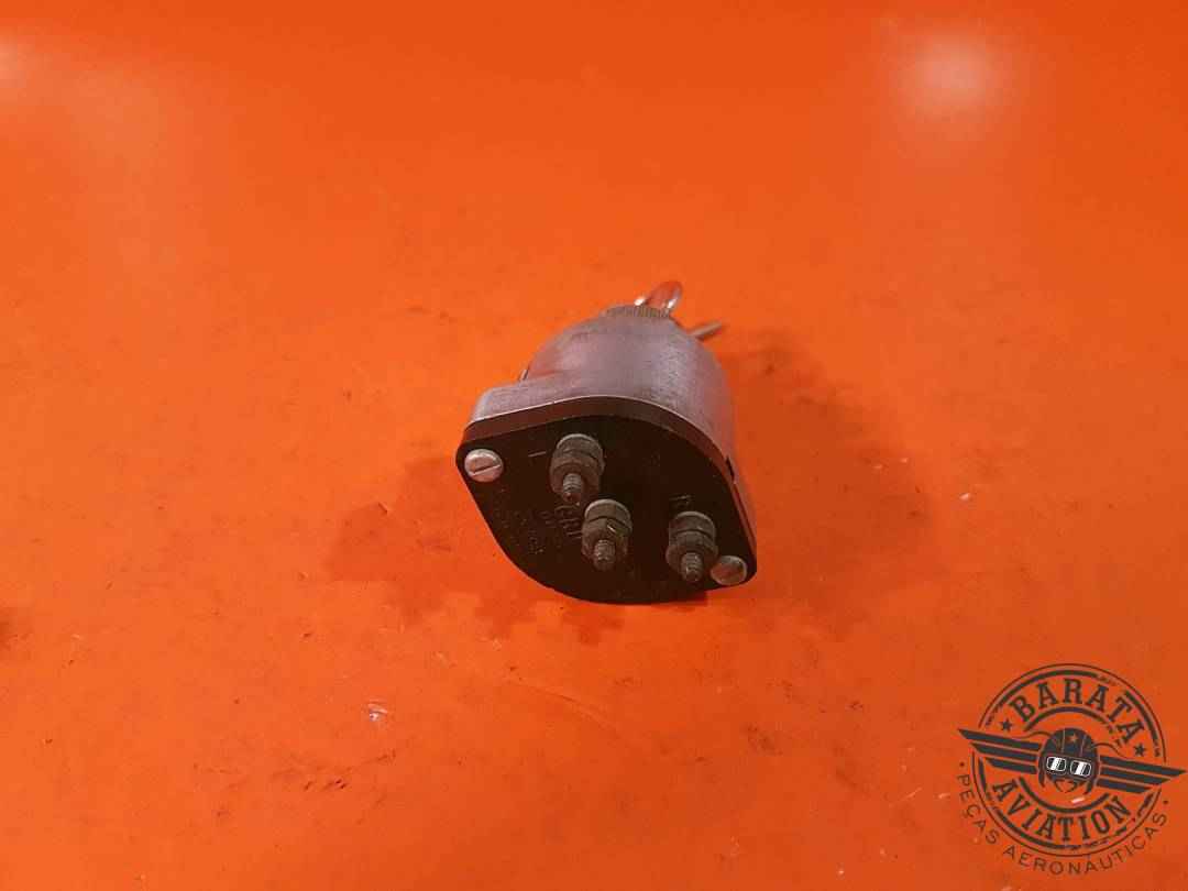 IGNITION SWITCH P/N 752 892 INCLUDES 2 KEYS