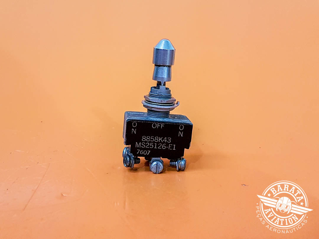 Interruptor de llave de 3 posiciones con cerradura N.° de pieza 8858K43