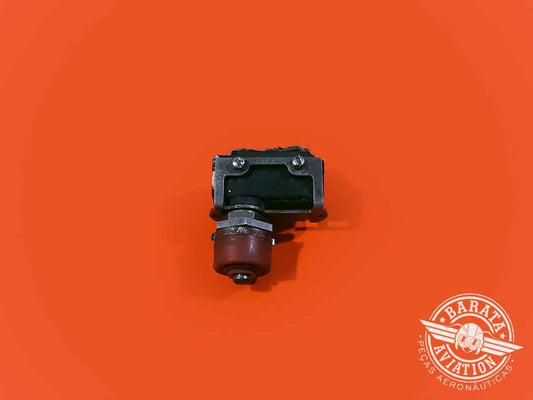 L/H Safety Switch - P/N 487-805