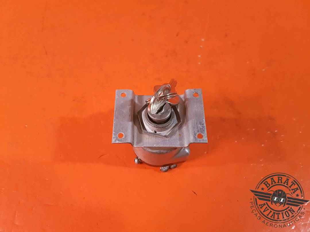 IGNITION SWITCH P/N: C292501-0104 INCLUDES: 2 KEYS AND LOCK