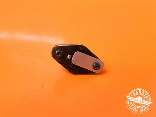 Interruptor de luz de equipaje de morro P/N 8406K1