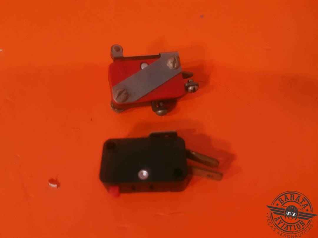 MS25253-3  MICRO SET OF 2 MINIATURE SWITCH