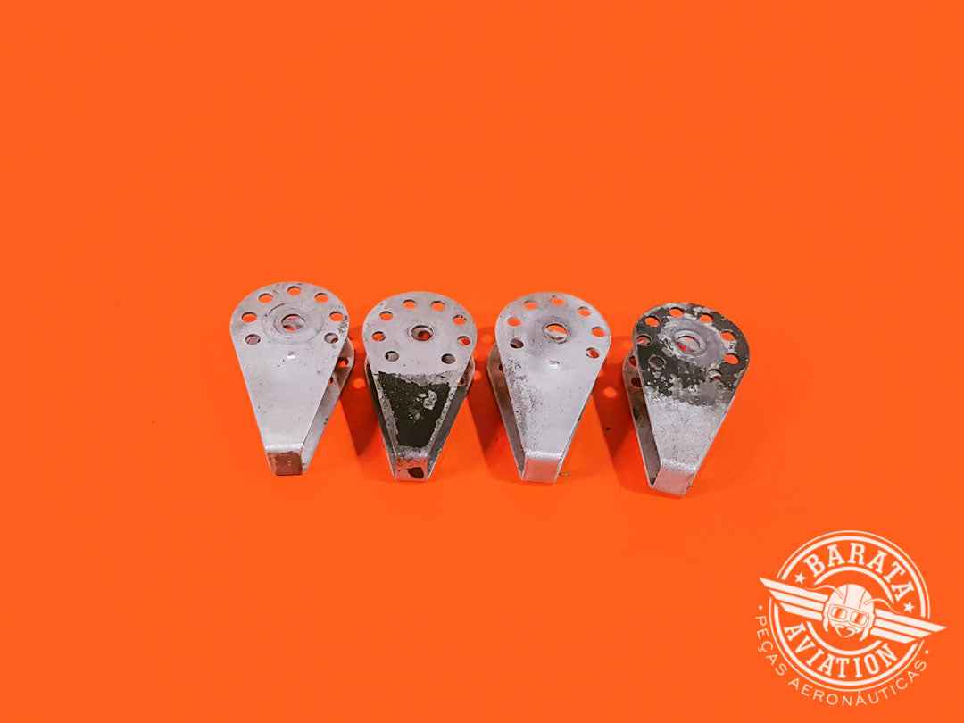 SET OF 4 GUARD - CABLE FLAP - P/N 0411421-4