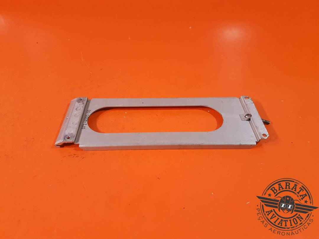 MOUNTING TRAY P/N: 071-4005-00