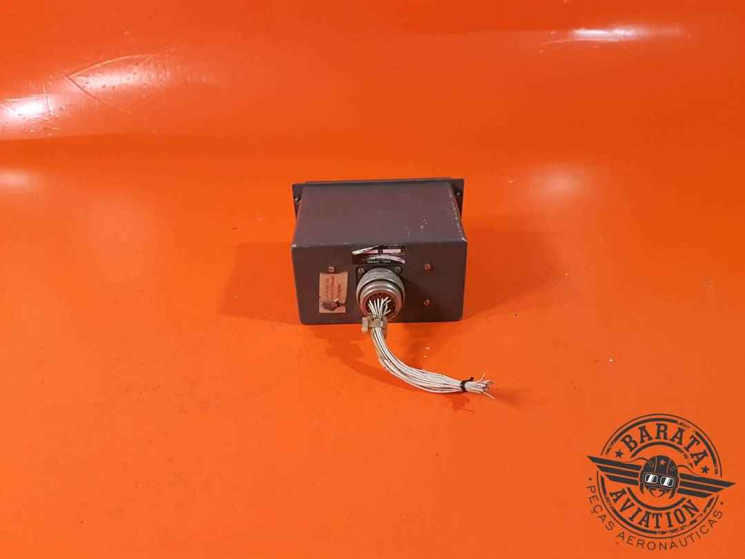 CONTROL PANEL - AUTO PILOT P/N: 1975549-3