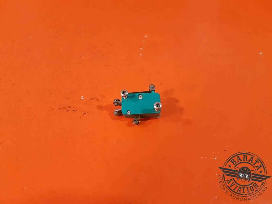 SWITCH-COLD LIMIT S124 CABIN VENTILATION JUNCTION BOX   P/N: MS25253-1