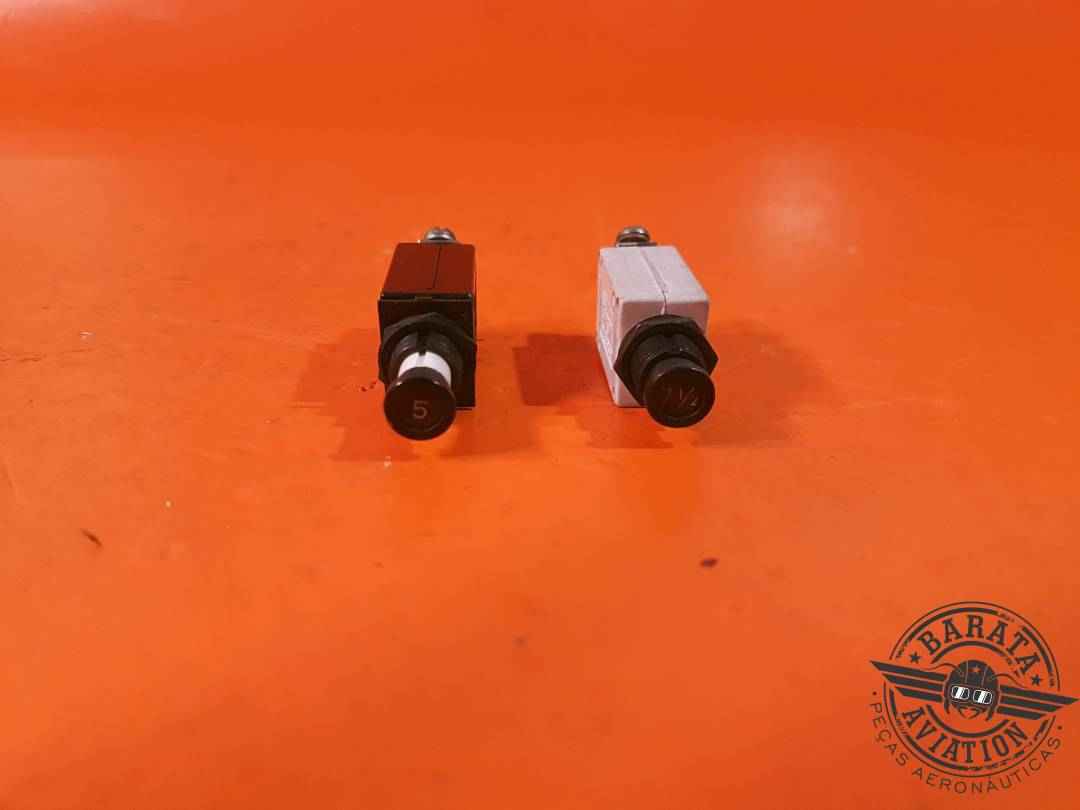 KIT OF 2 CIRCUIT BREAKER PN : 7277-2-5 PN : 7277-2-71/2