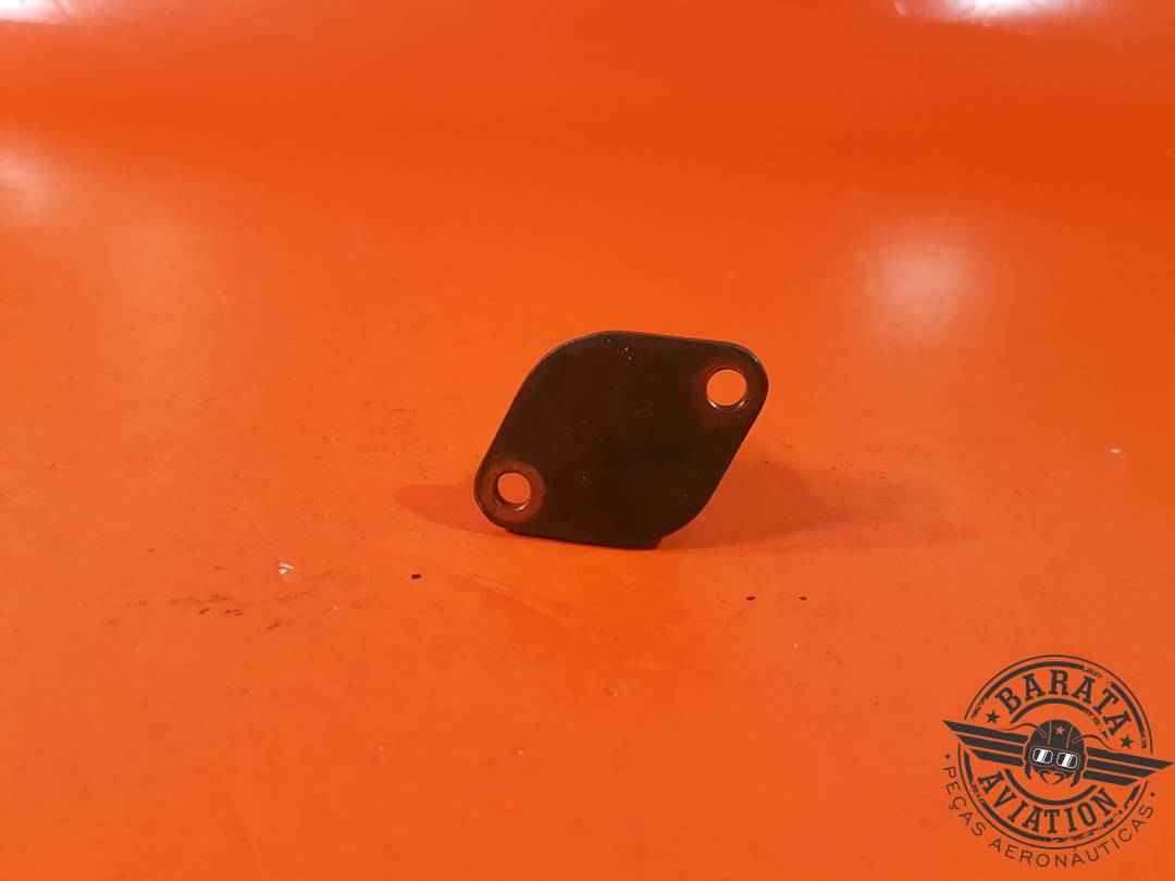 BUSHING, FLANGED, IDLER GEAR P/N1: 630870