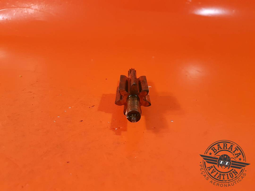 SHAFTGEAR ASSY.. OIP'& TACH DRIV P/N 631075 NECESSARY NDT TEST