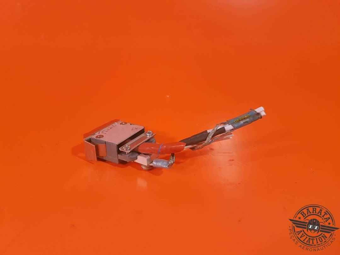 GARMIN CONNECTOR ASSY P/N: 125-00081-