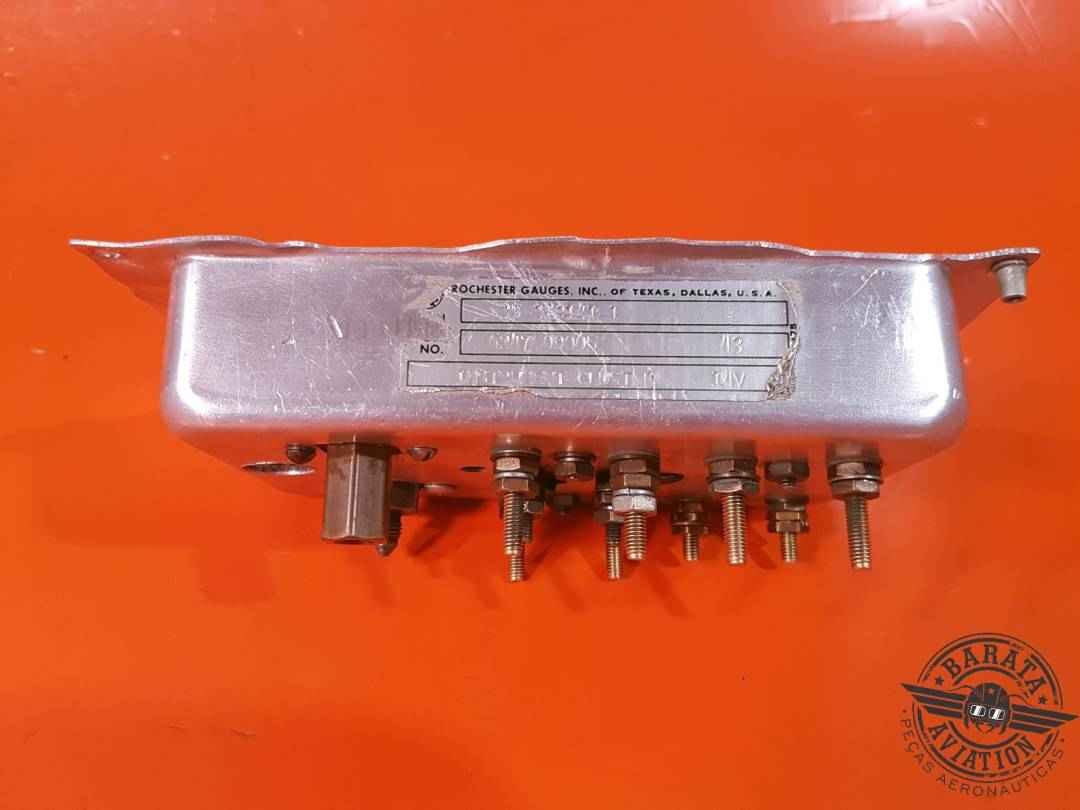 ROCHESTER INSTRUMENT CLUSTER   P/N: 35-380141-1