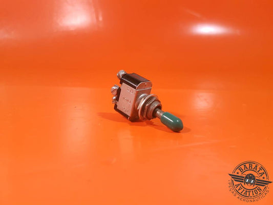 CUTLER HAMMER TOGGLE SWITCH P/N: MS35058-27