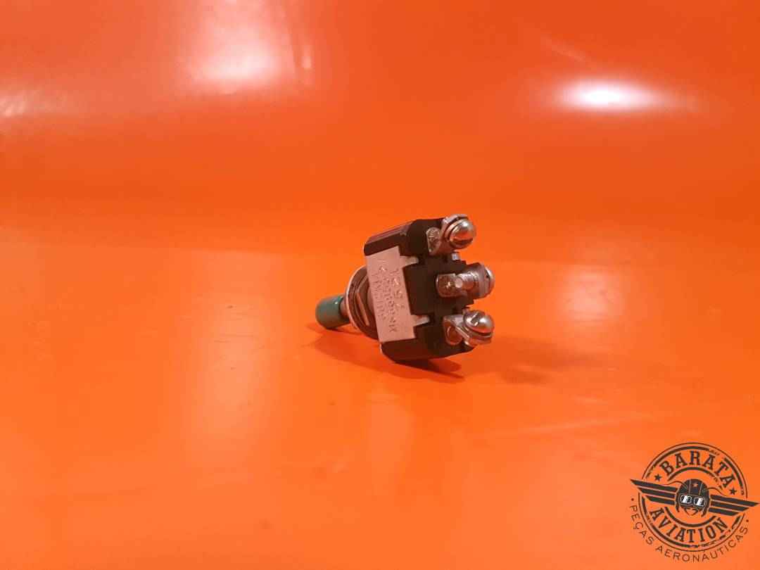 CUTLER HAMMER TOGGLE SWITCH P/N: MS35058-27