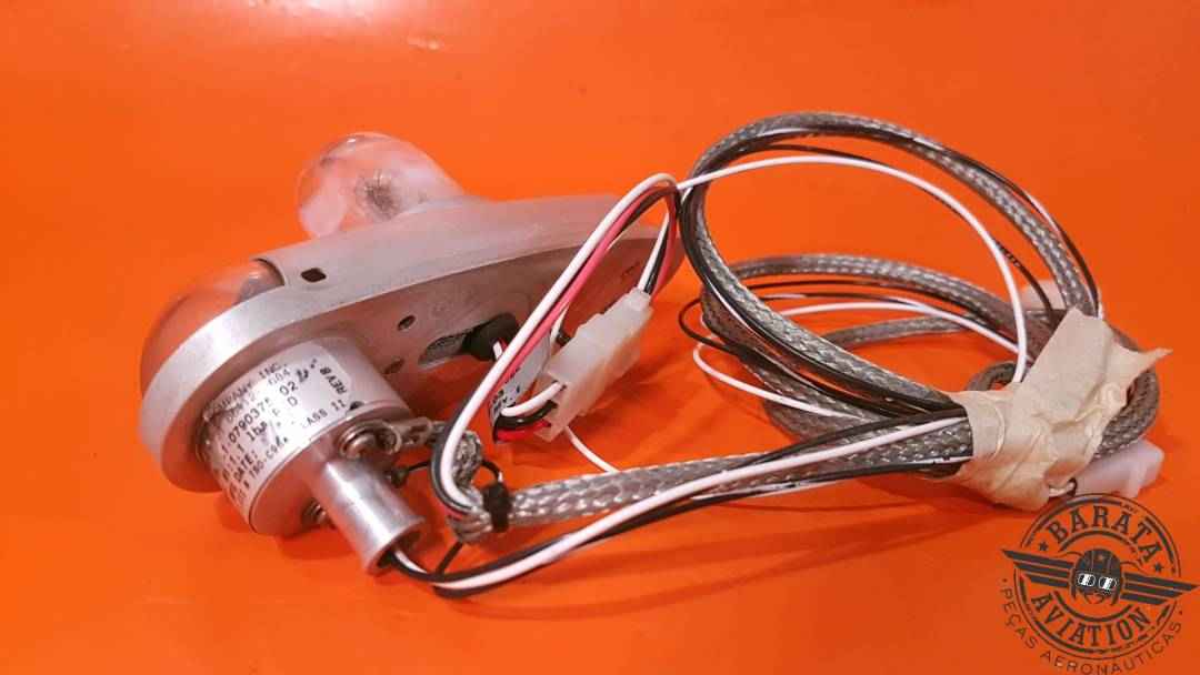 WHELEN WING TIP RED LED POSITION LIGHT P/N 01-0790375-02