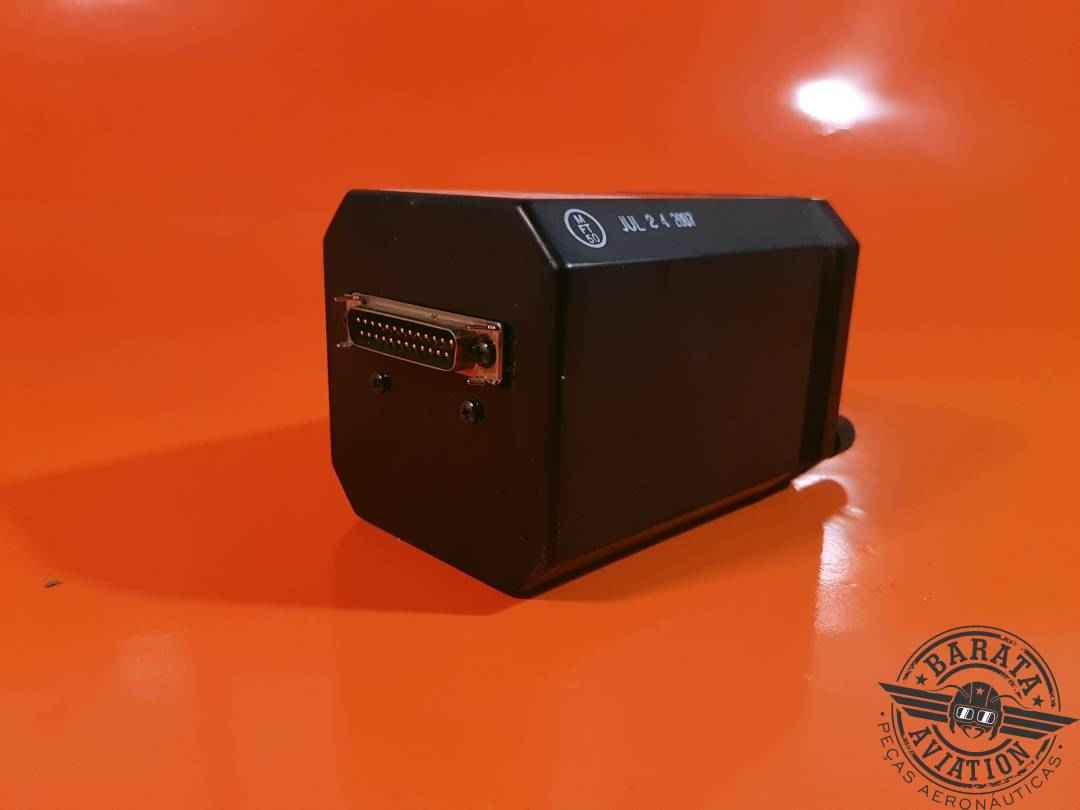 013-00049-01 Garmin GI-106A GPS/VOR/LOC/Glideslope Indicator - 14/28 vdc