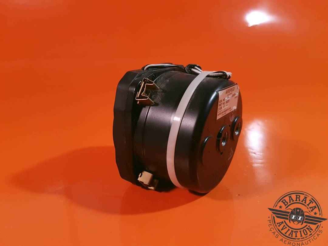 8025 United Airspeed indicator - 0-200 knots