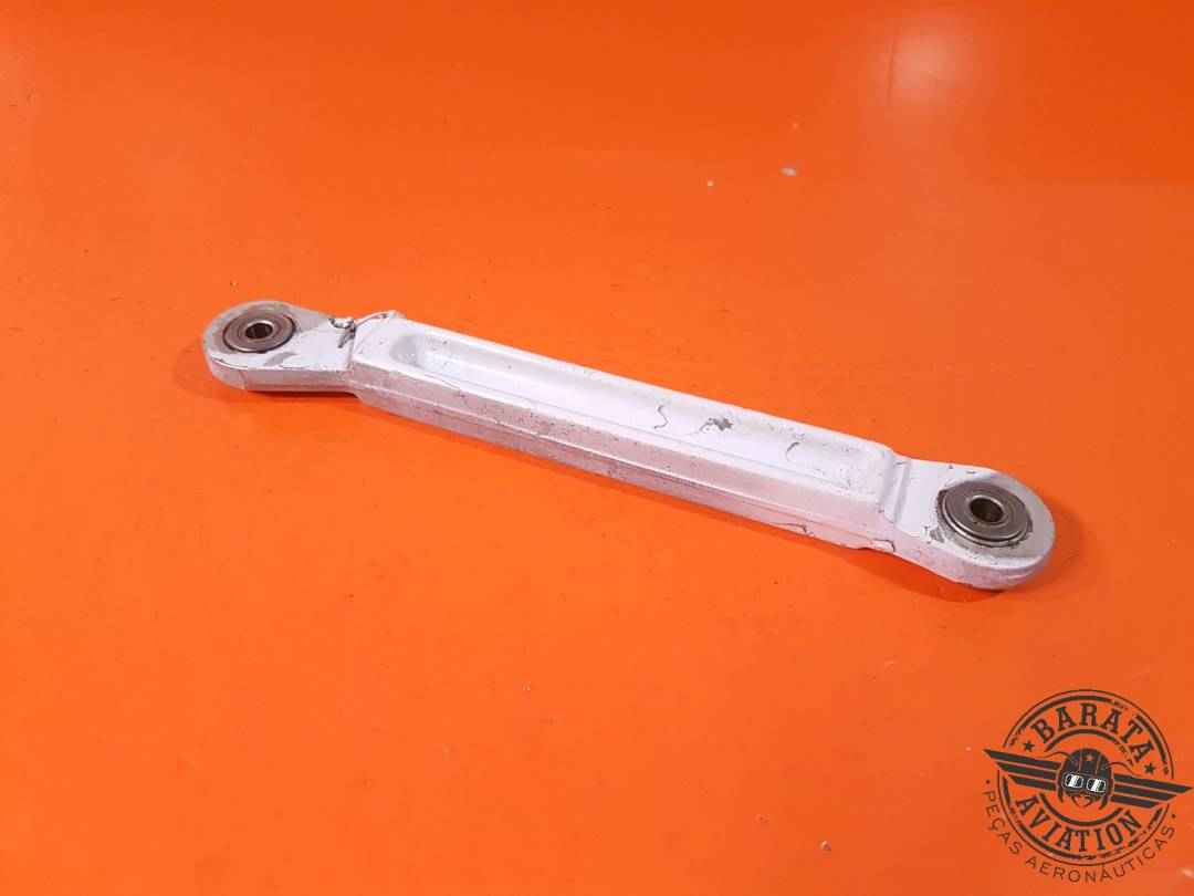 NOSE GEAR DRAG BRACE LINK P/N: 0842107-497