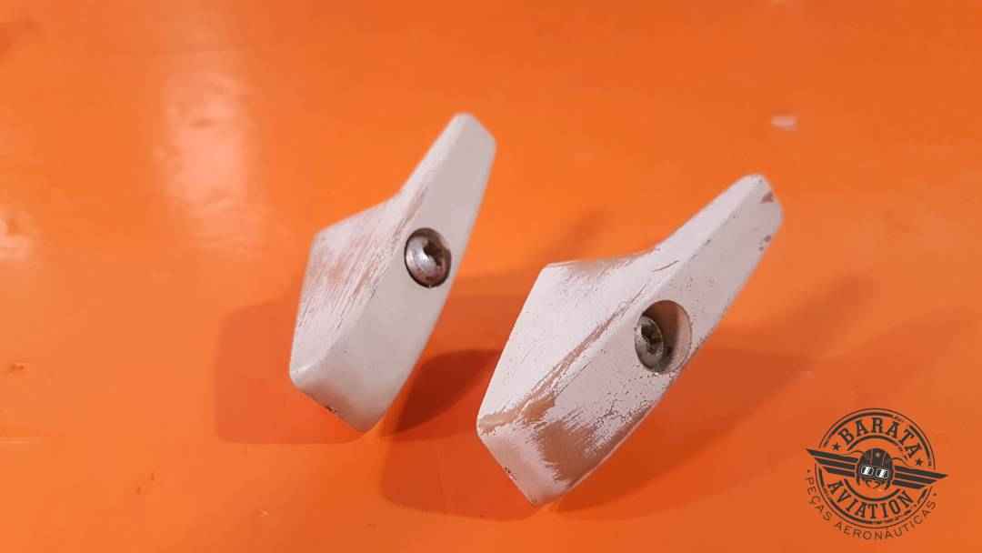 0715038-1 Cessna Coat Hanger Hook - Kit w/2 units
