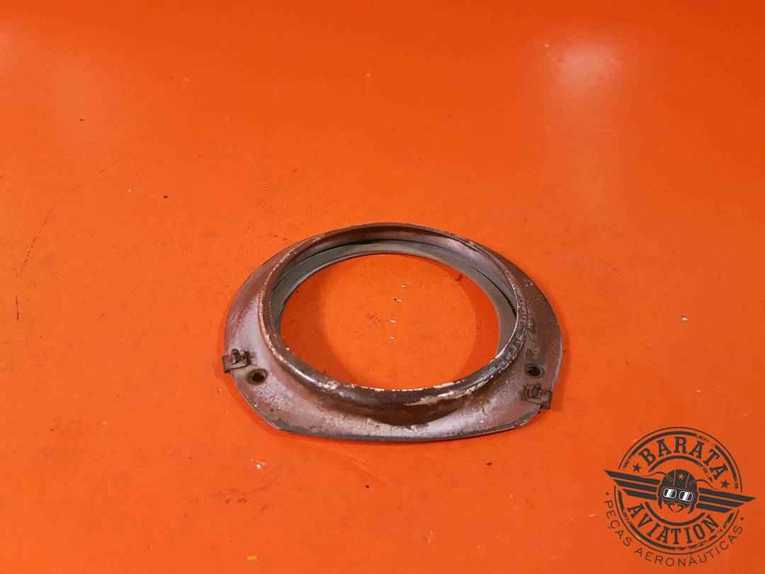 LANDING LIGHT BRACKET INCLUI: P/N 0452015-7 LANDING LIGHT PLATE  P/N: 0452015-6