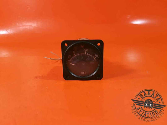 OAT (OUTSIDE AIR TEMPERATURE) INDICATOR (INSTRUMENTS INC) P/N1/: C668520-0101