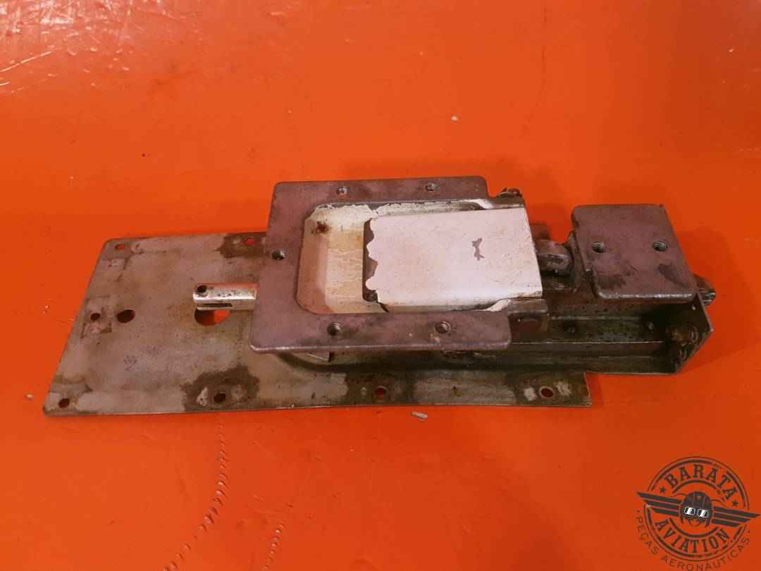 0413387 Cessna Cabin Door Latch Assy L/H