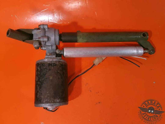 C301001-0201 Cessna 150 Flap Motor Actuator Assembly - 12V