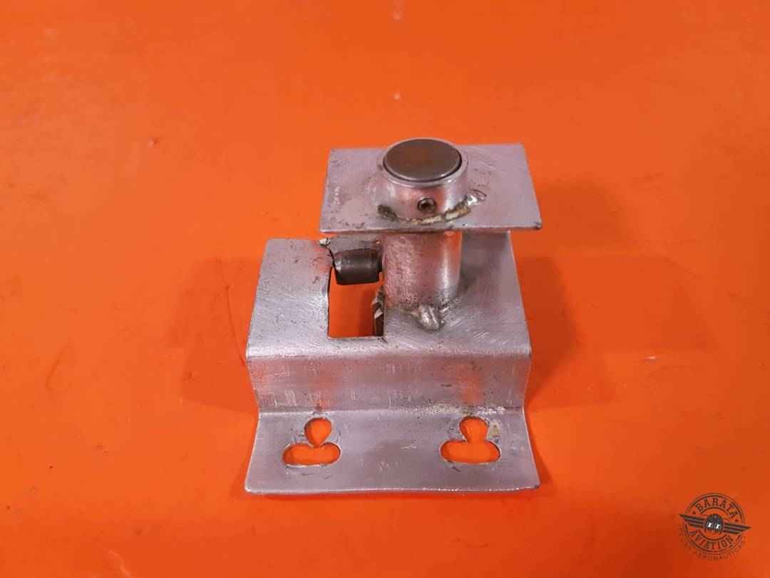 0412066-2 Cessna Clutch Assembly Rotary Door Latch-R/H