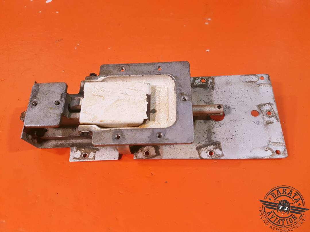 0413387-7 Cessna Cabin Door Latch Assy-R/H