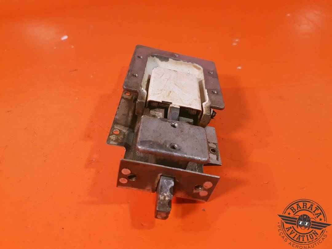0413387-7 Cessna Cabin Door Latch Assy-R/H