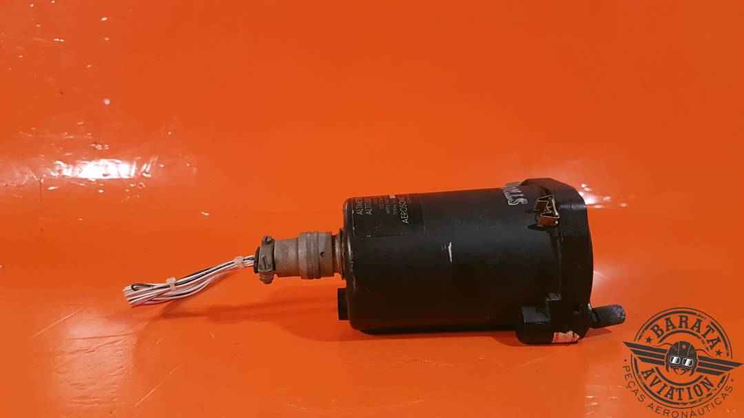 101627-01696 Aerosonic Encoding Altimeter