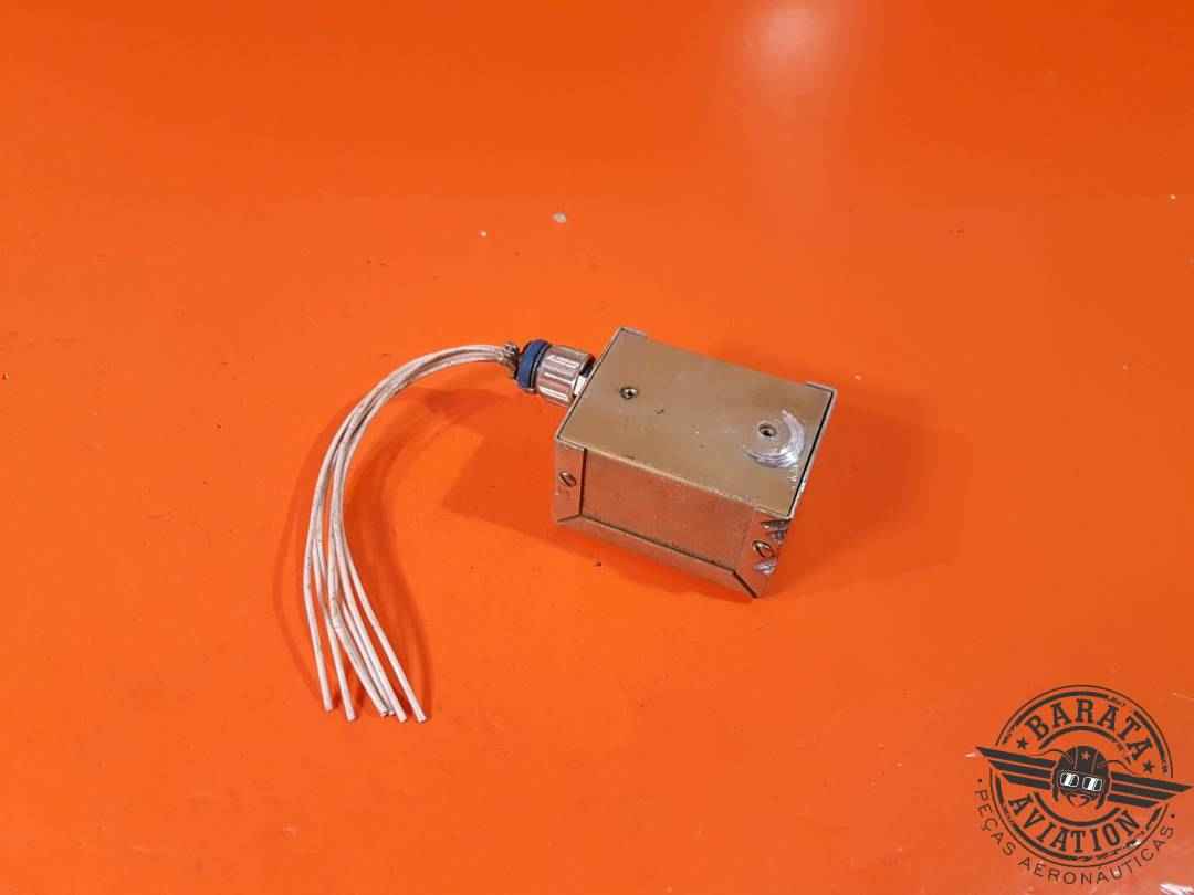 RELAY BOX (MITCHELL) INCLUDED CONNECTOR.  P/N: 1A526