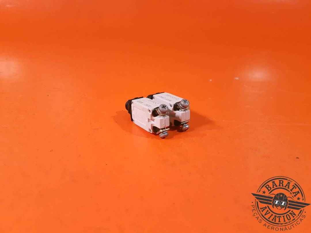 SET WITH 2 CIRCUIT BREAKERS P/N 7277-2-2 1/2  INCLUDED: 1 CB (2 1/2 AMPS); 1 CB (2 AMPS).