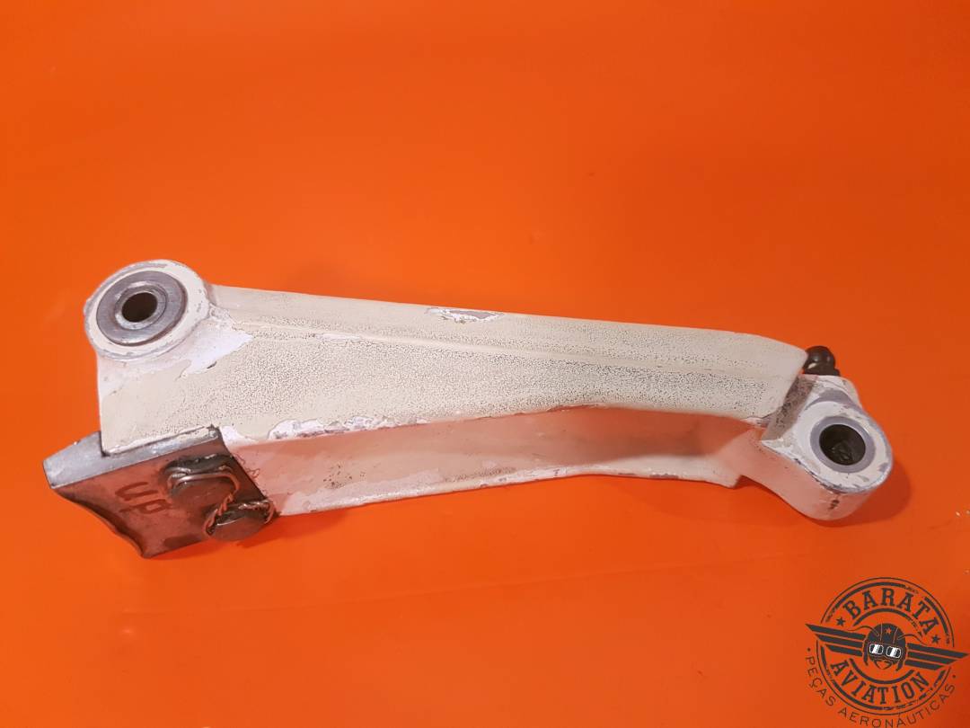 0442506-01 LINK ASSY TORQUE UPPER CESSNA 150/152