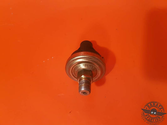 76577-7  STEWART WARNER PRESSURE SWITCH  4 PSI