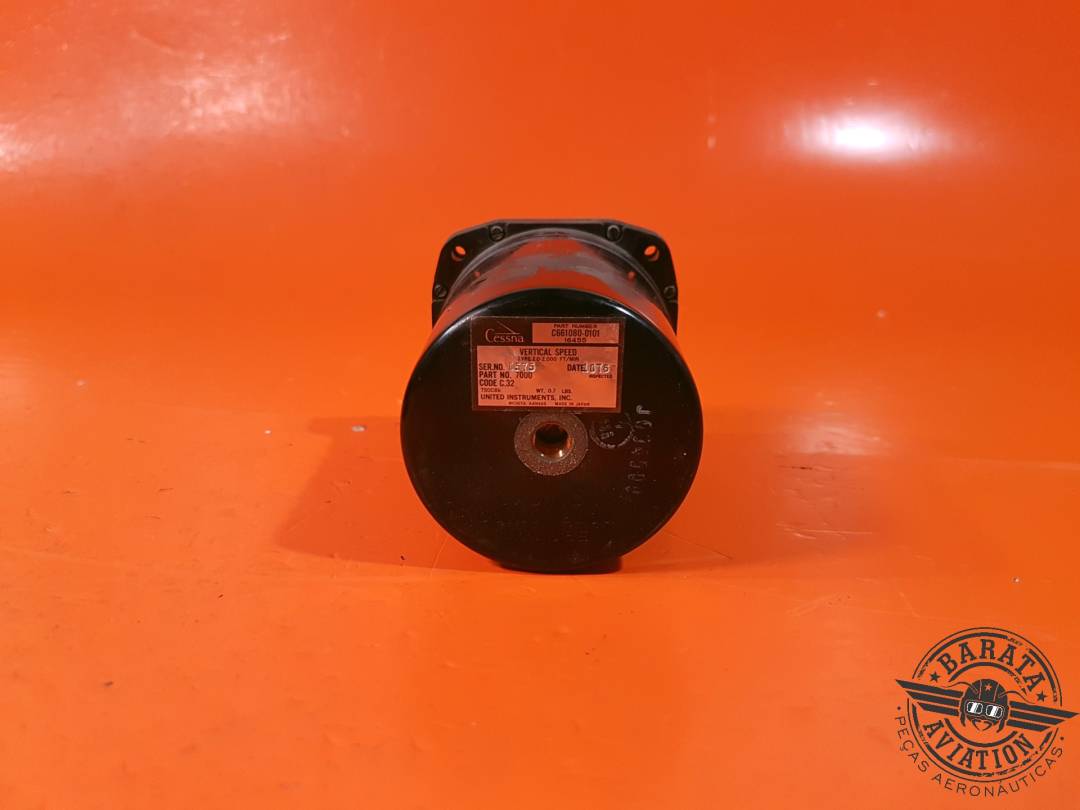 VERTICAL SPEED INDICATOR (UNITED) P/N: 7000 S/N/ 1575