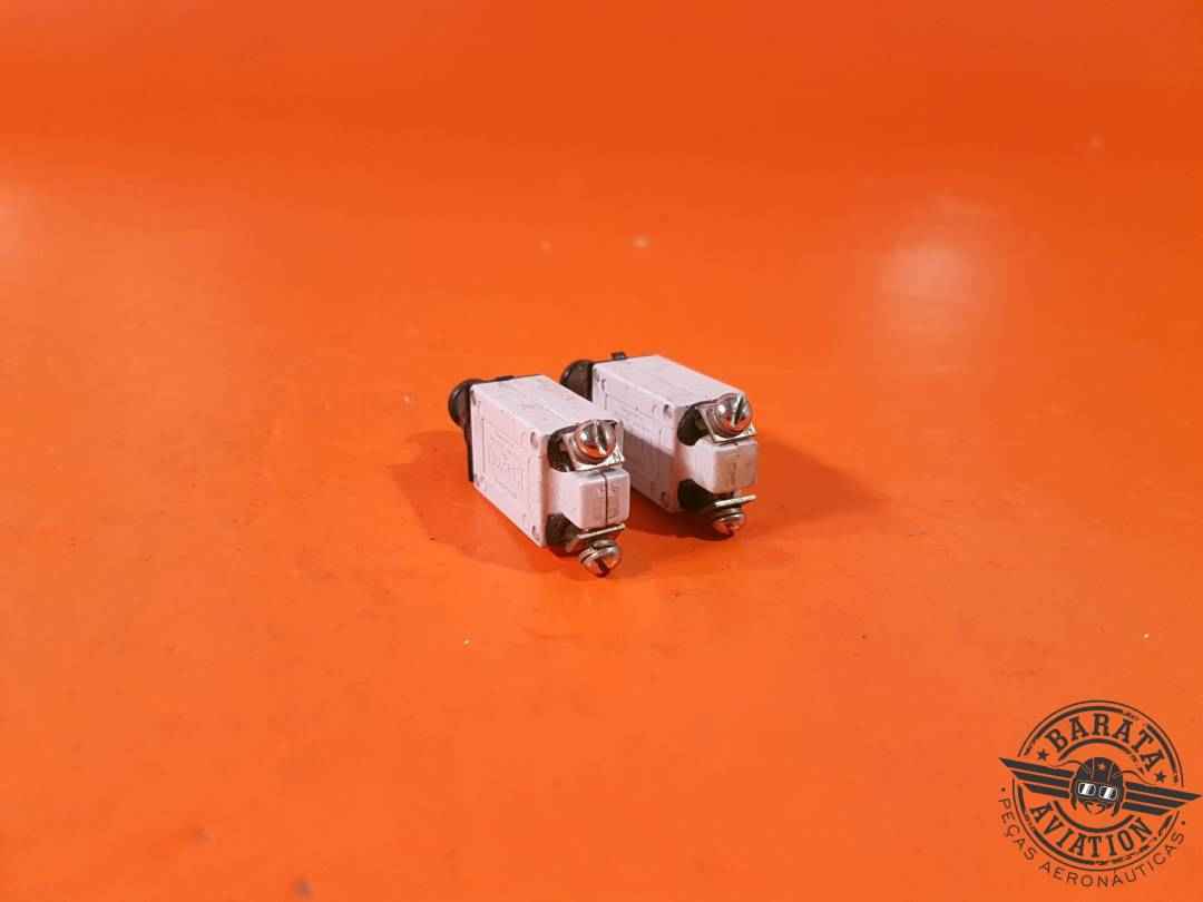 SET WITH 2 CIRCUIT BREAKER 5 AMP P/N: 7277-5-5