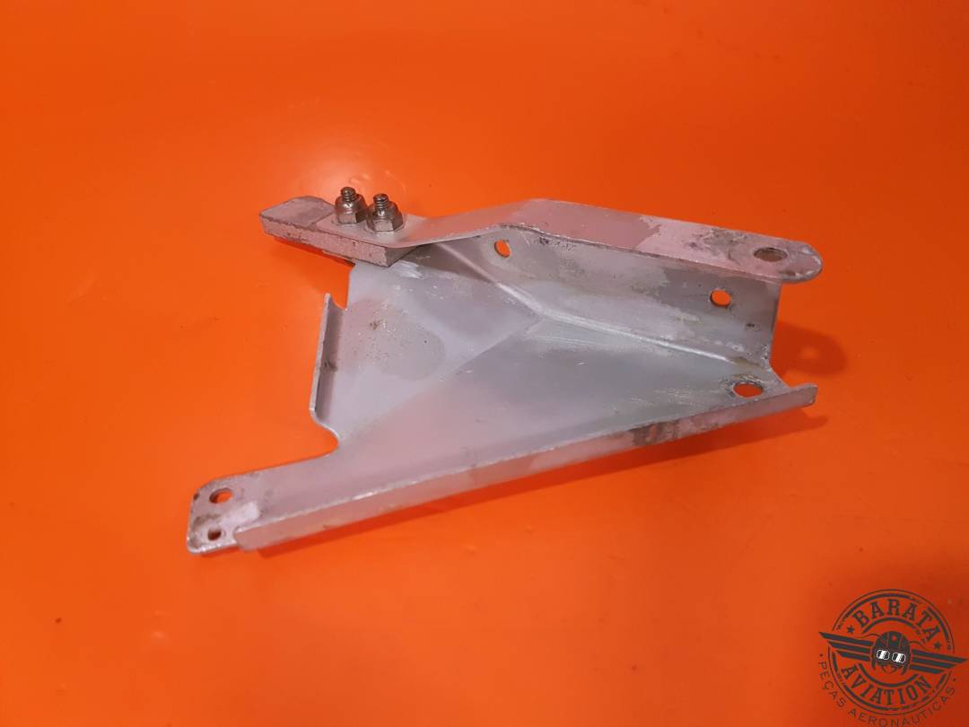35-815077-1 MAIN GEAR UPLOCK BRACKET ASSY R/H