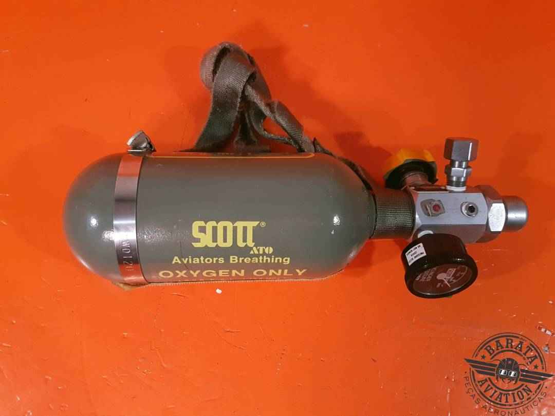 SCOTT  OXYGEN REGULATOR & CYLINDER ASSY  P/N 5500-A1A-E20A