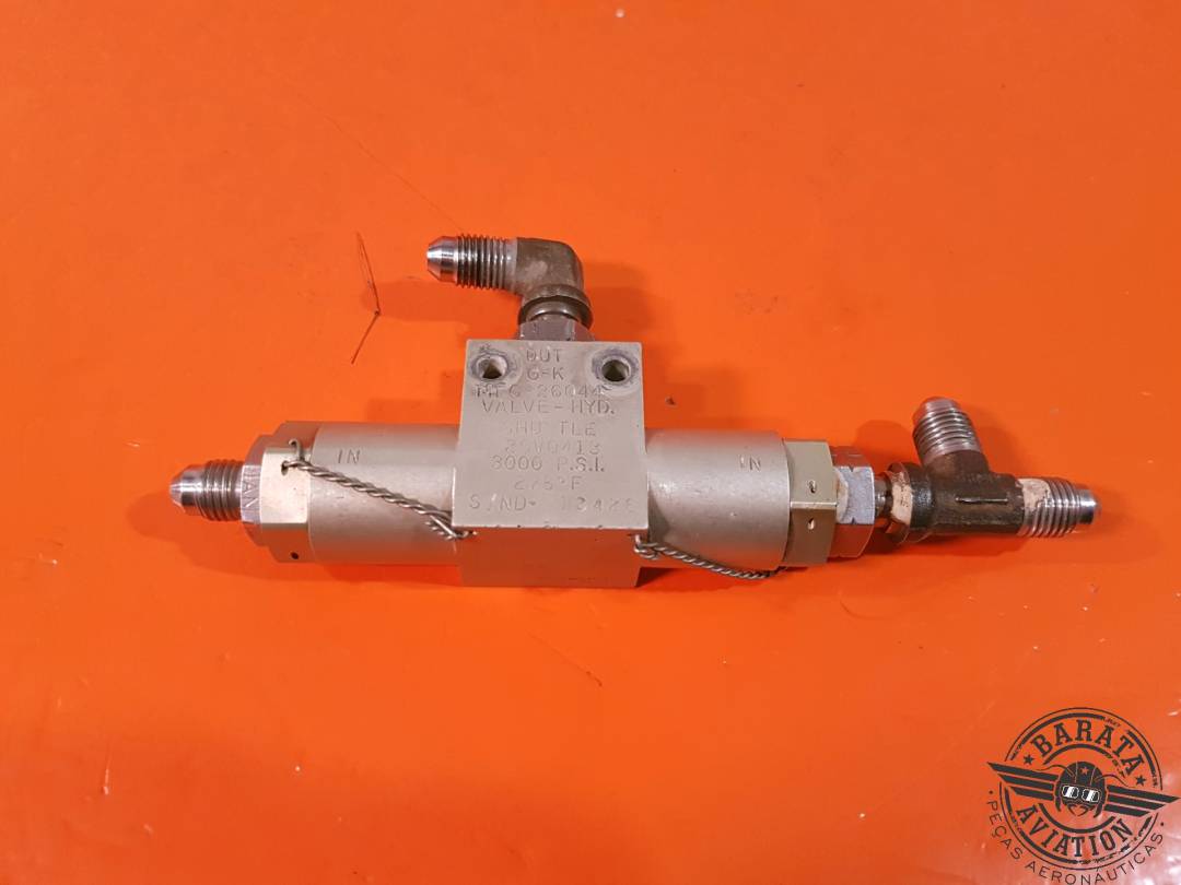 SHUTTLE VALVE 3000 PSI P/N 2SV0413