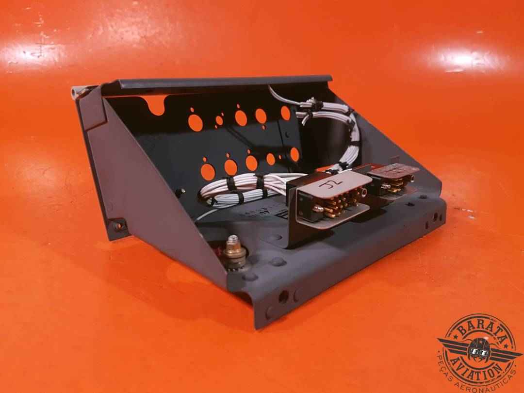 LEARJET PANEL SWITCH ASSY  P/N: 5489307-6