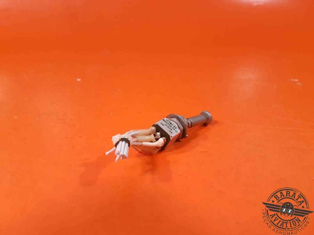 TOGGLE SWITCHES ON-ON LOCKING LEVER P/NMS27721-23-1G