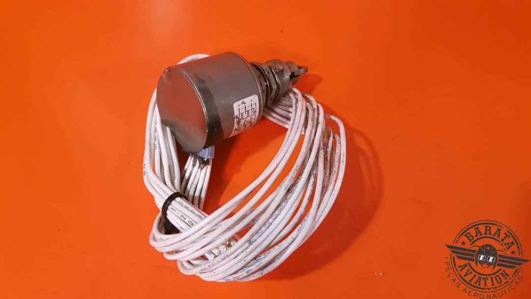 MICRO SWITCH MAIN LANDING GEAR SYSTEM  P/N: 426EN9-8